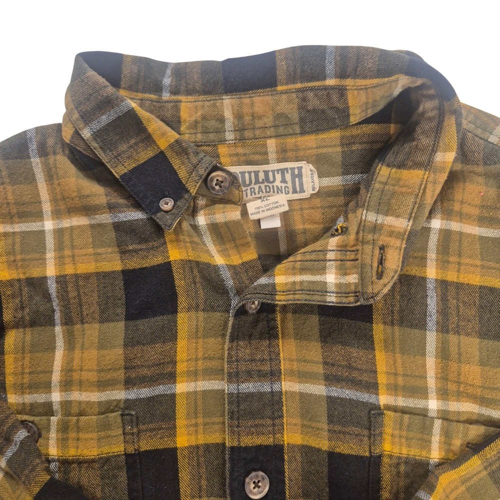 Duluth Trading Flannel Shirt Mens XL Yellow Green Plaid Relaxed Fit Button Down